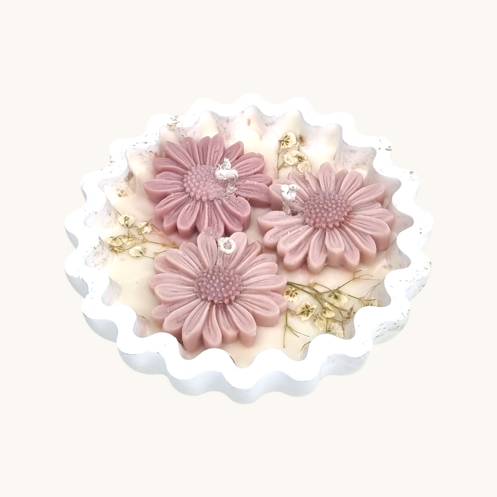 Daisy Bloom Bowl Candle