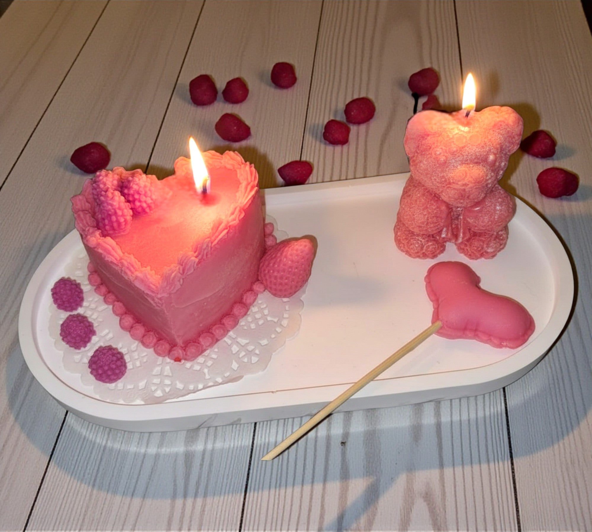 Grande Bloom Plate – Celebration