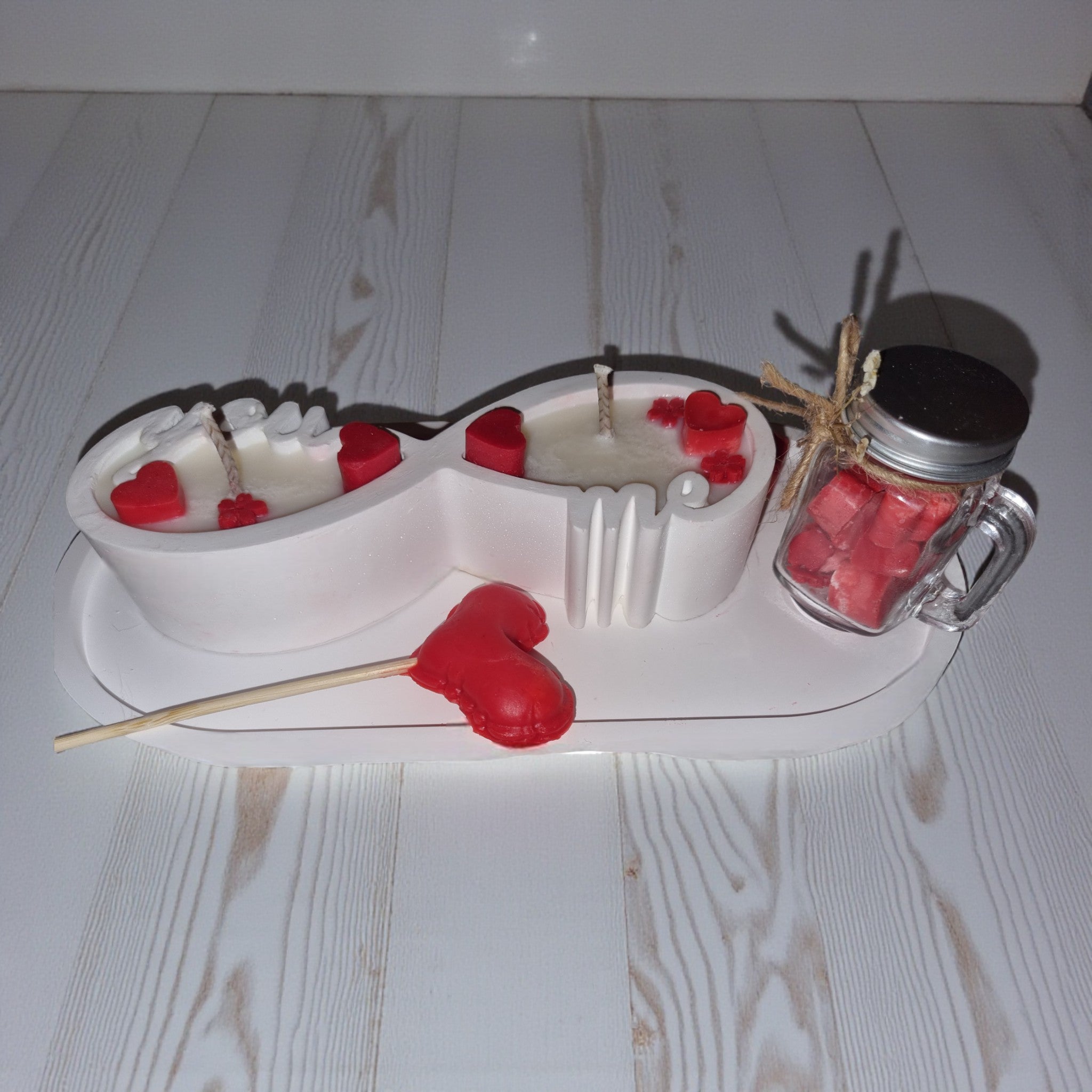 Infinity Love Candle