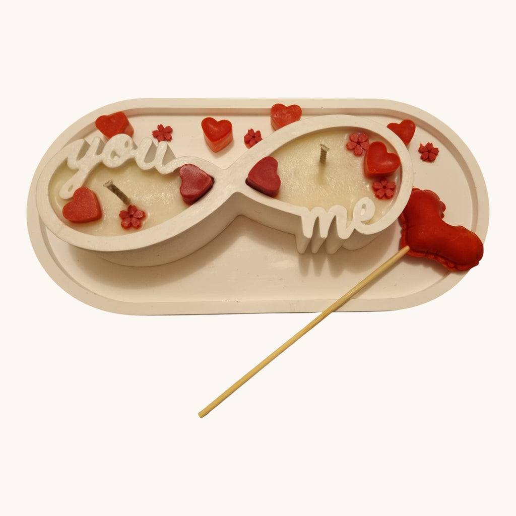 Infinity Love Candle